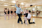 Your dance classes for adults near me Minnesota Dance Theatre in Minneapolis in Minnesota